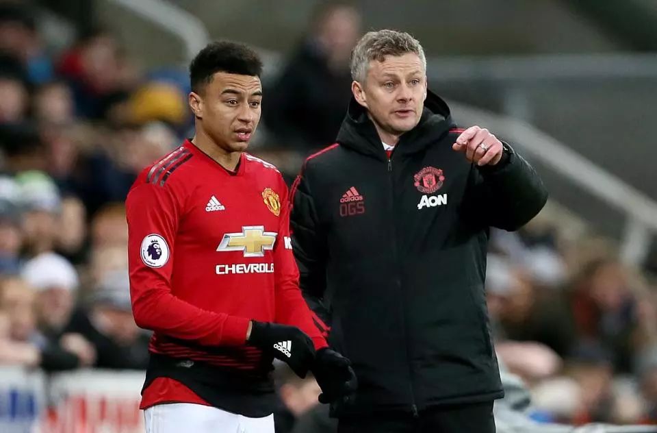 面前从容不 面前从容不